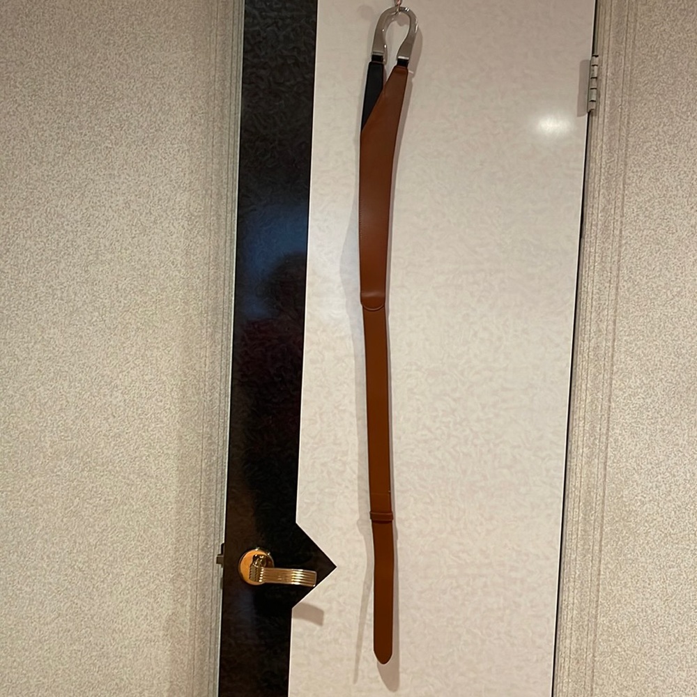 Woman’s belt